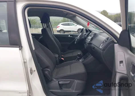 2012 Volkswagen Tiguan S из США, поврежденный, VIN WVGBV7AX4CW530712